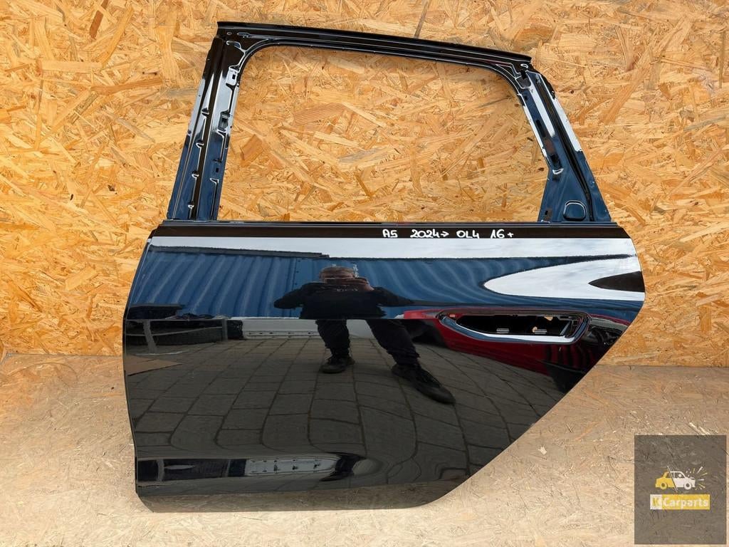 Audi A5 B10 III 2024- stationwagon linkerachterdeur, Gebruikt, Deur, AUDI AG, Auto-Union-Strasse 1
85045  Ingolstadt, DE