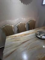 Tafel 6 stoelen gratis