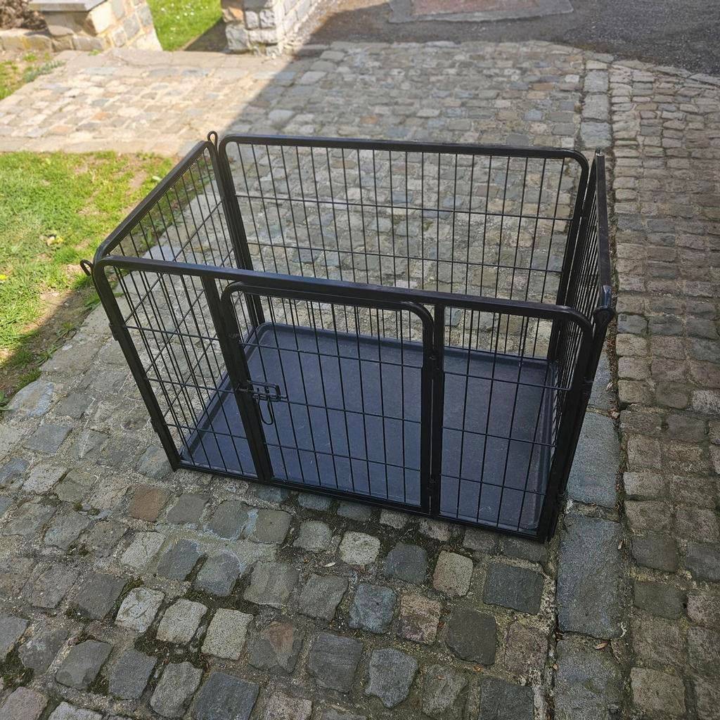 enclos rectangulaire avec fond,  pour petit chien ou chiot, Animaux & Accessoires, Maisons pour chiens, Enlèvement