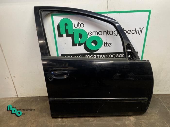 Portier 4Deurs rechts-voor van een Mitsubishi Colt (Colt 04-, Auto-onderdelen, Carrosserie, Deur, Mitsubishi, Gebruikt, 3 maanden garantie