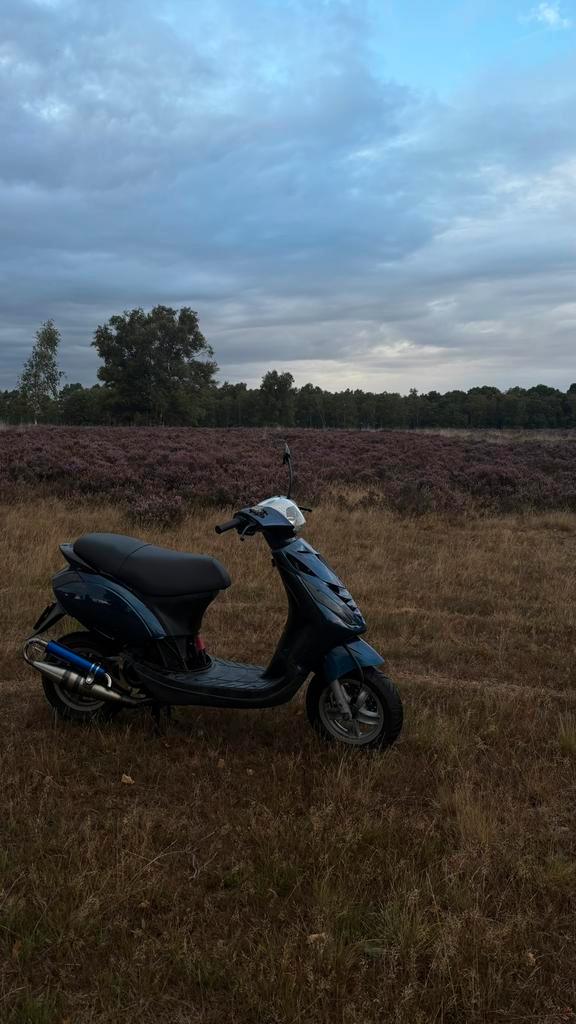 Zip 70cc a klasse LEES BESCHRIJVING, Vélos & Vélomoteurs, Scooters | Piaggio, Comme neuf, Zip, Enlèvement