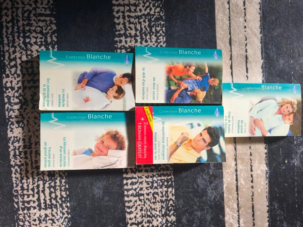 Lot de Livre, Collections, Signets, Enlèvement