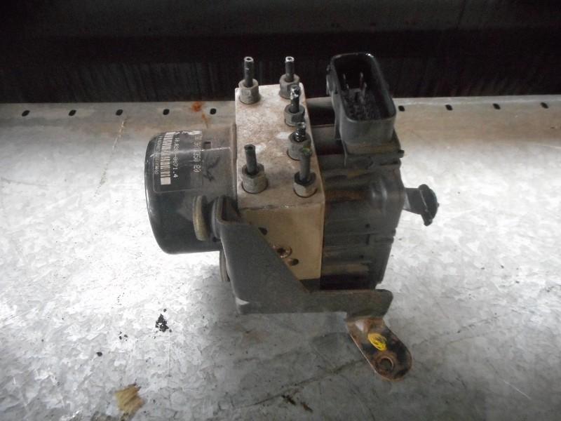 BLOC ABS (FREINS ANTI-BLOCAGE) Peugeot 206 (2A / C/H/J/S), Autos : Pièces & Accessoires, Utilisé, Peugeot