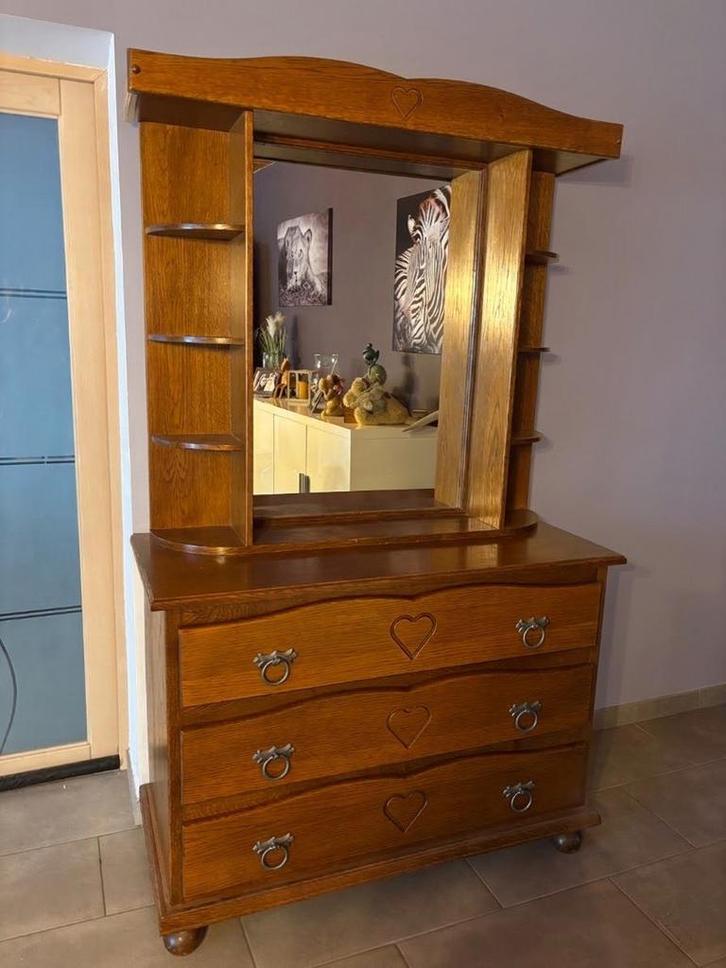 Buffet / Commode de style Rustique avec Miroir, Antiquités & Art, Antiquités | Meubles | Armoires, Enlèvement
