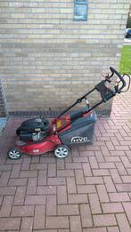 Grasmachine in benzinemotor, Ophalen, Zo goed als nieuw