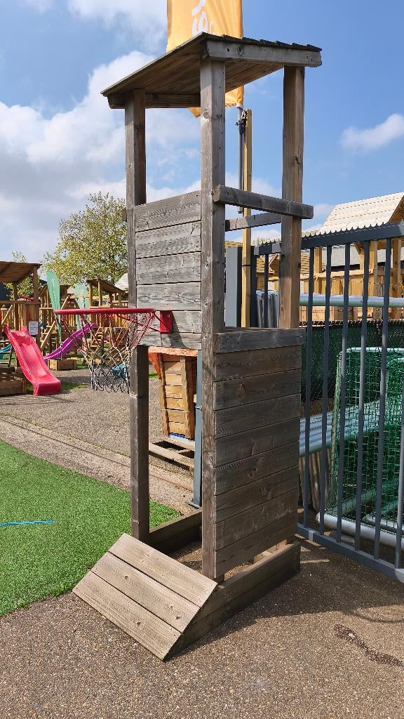 Tour de jeu avec anneau de basket, à emporter, Enfants & Bébés, Enlèvement, Mur d'escalade