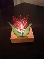 Tulipe orange/rouge dans un support en cire, Enlèvement ou Envoi