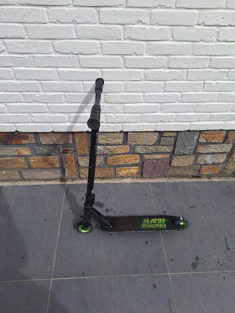 Stuntstep, Fietsen en Brommers, Steps, Ophalen, Zo goed als nieuw, Overige typen