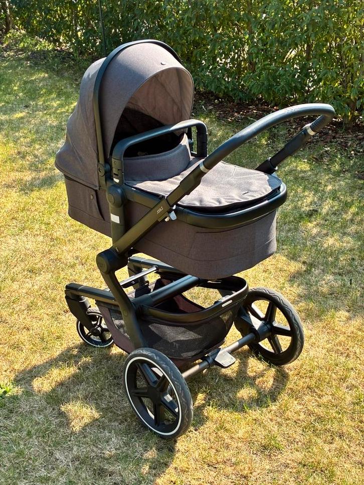 Joolz Day+, Kinderen en Baby's, Kinderwagens en Combinaties, Zo goed als nieuw, Kinderwagen, Overige merken, Met reiswieg, Verstelbare duwstang