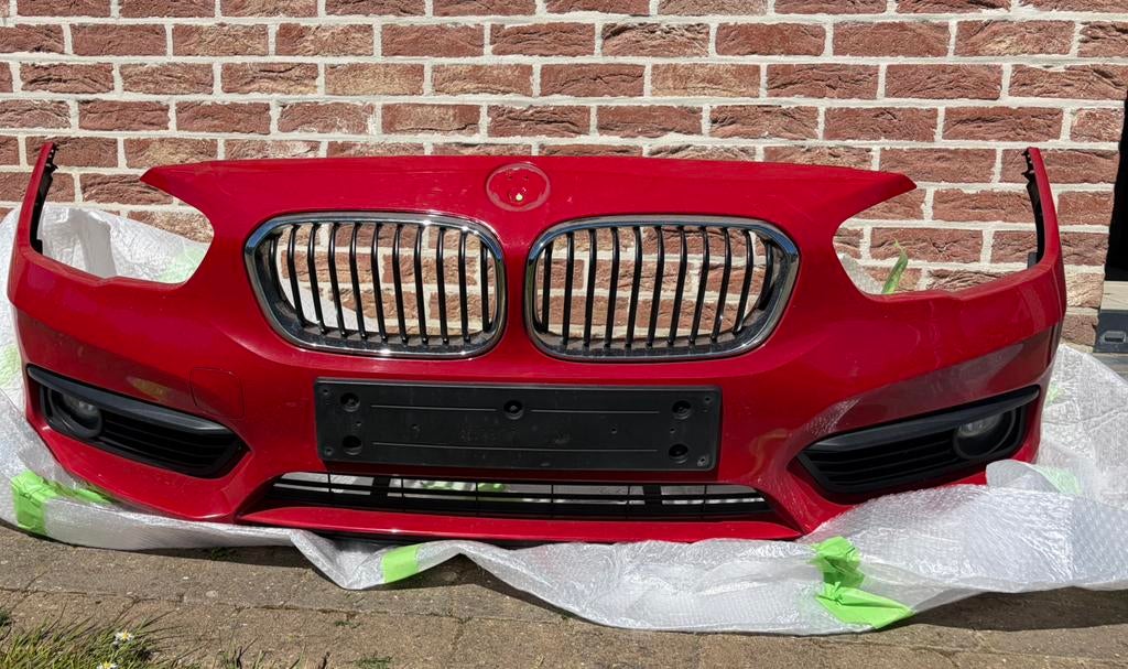 Pare-chocs avant BMW Série 1 F20 LCI (2015), Enlèvement, Avant, BMW, Pare-chocs