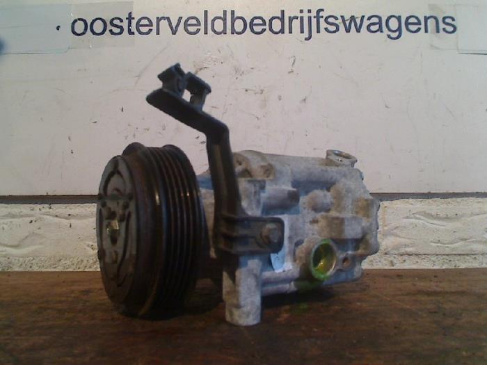 Pompe clim d'un Fiat 500, -, 3 mois de garantie, Utilisé, Fiat