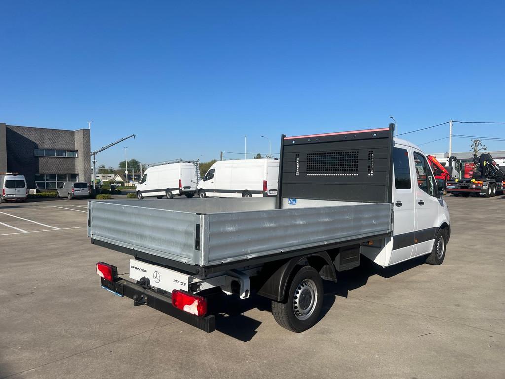Mercedes-Benz Sprinter 317 DUBBELE CABINE - 3,5T SLEEP, Trekhaak, 4 deurs, Achterwielaandrijving, Gebruikt