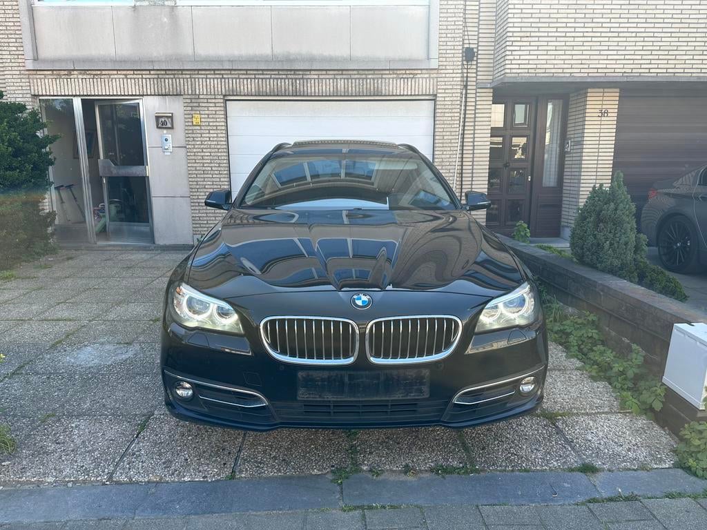 Bmw 520d Luxury van het jaar 2013 Euro6b 137.000km - export, Auto's, BMW, Particulier, 5 Reeks, Diesel, Euro 6, Automaat, Ophalen