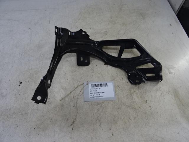 SUPPORT PHARE DROIT Mini Mini (F56) (01-2013/10-2017), Autos : Pièces & Accessoires, Éclairage, Mini, Utilisé