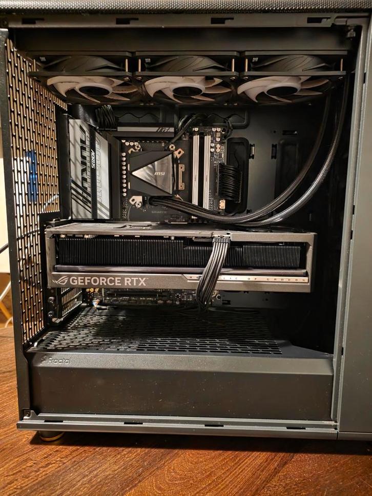 RTX 5080 - R7 9800X3D - 26CL RAM - Gaming PC, Computers en Software, Desktop Pc's, Zo goed als nieuw, 4 Ghz of meer, SSD, 32 GB