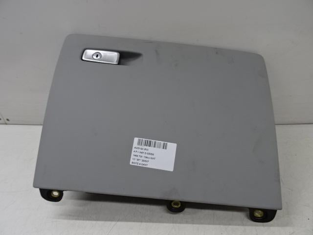 BOITE A GANTS Audi Q3 (8UB / 8UG) (8U0971679A), Utilisé, Audi