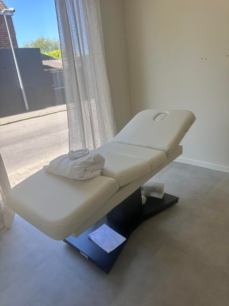 Elektrische behandeltafel, Sport en Fitness, Gezondheidsproducten en Wellness, Ophalen, Nieuw, Overige typen