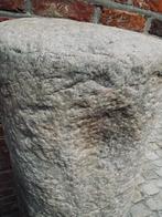 Oude grenspaal stootpaal arduin ( natuursteen), Ophalen