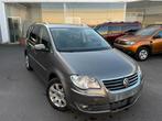 VW Touran Highline 2.0TDI 100kW Euro 4 Année 09/2009, Autos, Volkswagen, USB, Achat, Entreprise, 5 portes