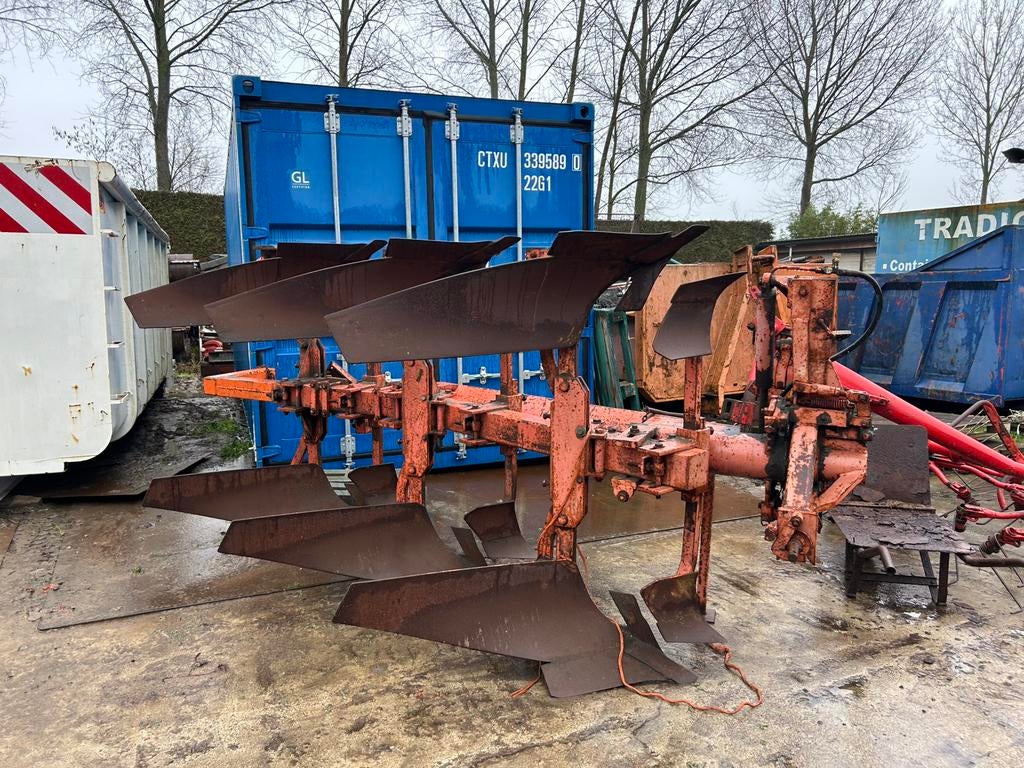 ploeg, beerton, frees Kuhn, Zakelijke goederen, Ophalen