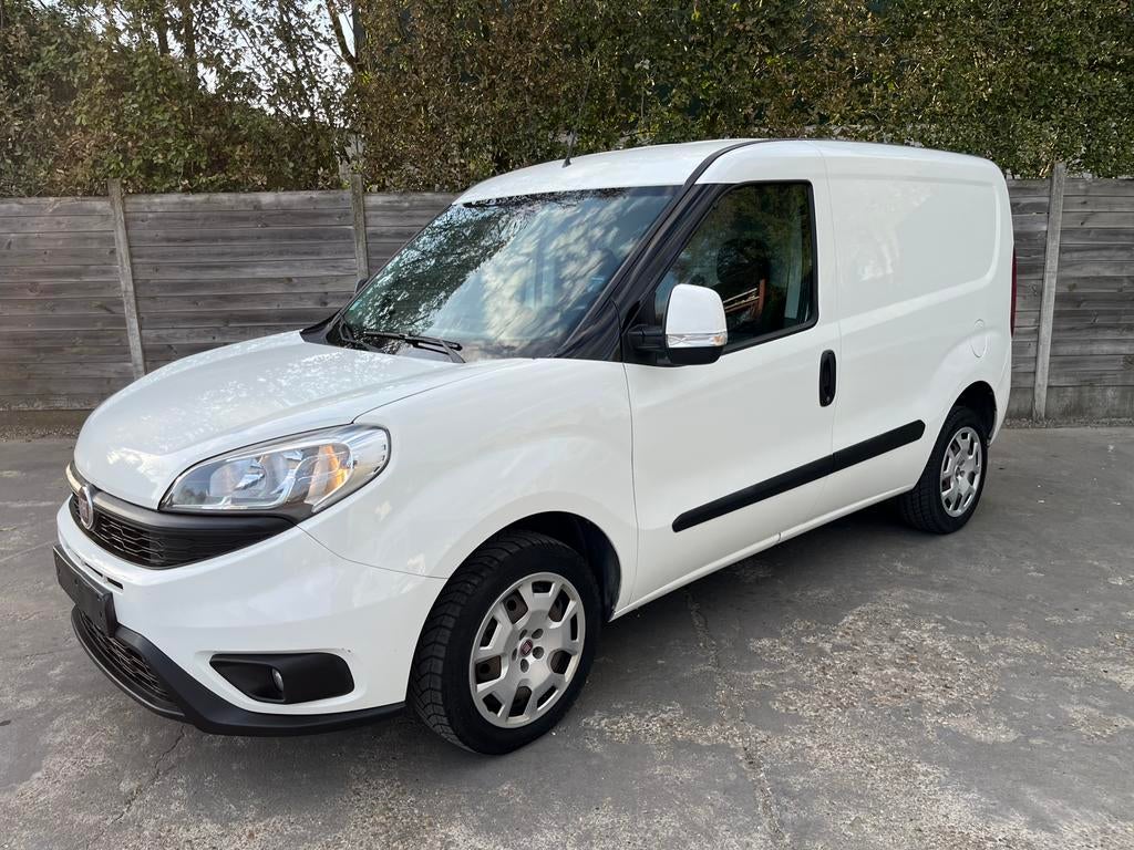 Fiat Doblo start er rijd, Voorwielaandrijving, Monovolume, 4 cilinders, 1396 cc