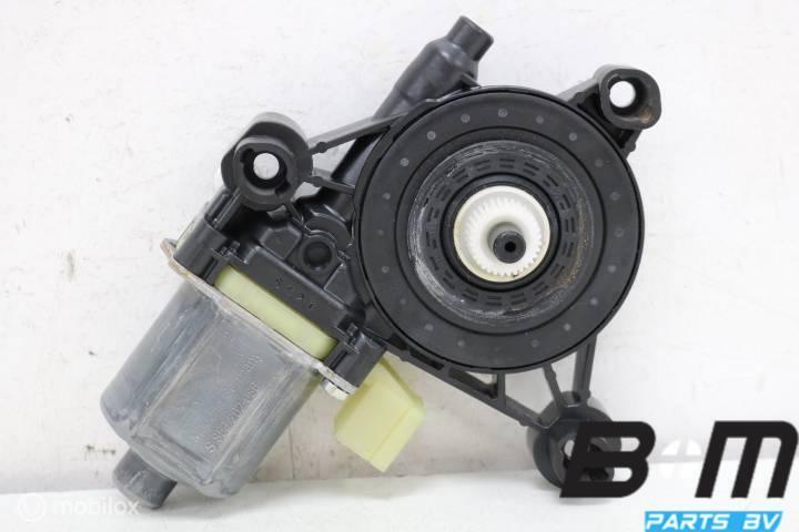 Raammotor rechtsachter Audi A3 8V Limo 5Q0959802, Gebruikt