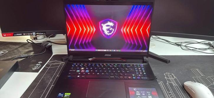 MSI Raider GE78 HX 14VIG-640BE, Computers en Software, Windows Laptops, Zo goed als nieuw, 17 inch of meer, HDD, SSD, 4 Ghz of meer