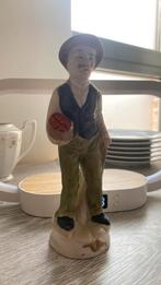 Fruitplukkende Boer Man Opa beeldje, Ophalen of Verzenden, Gebruikt, Mens