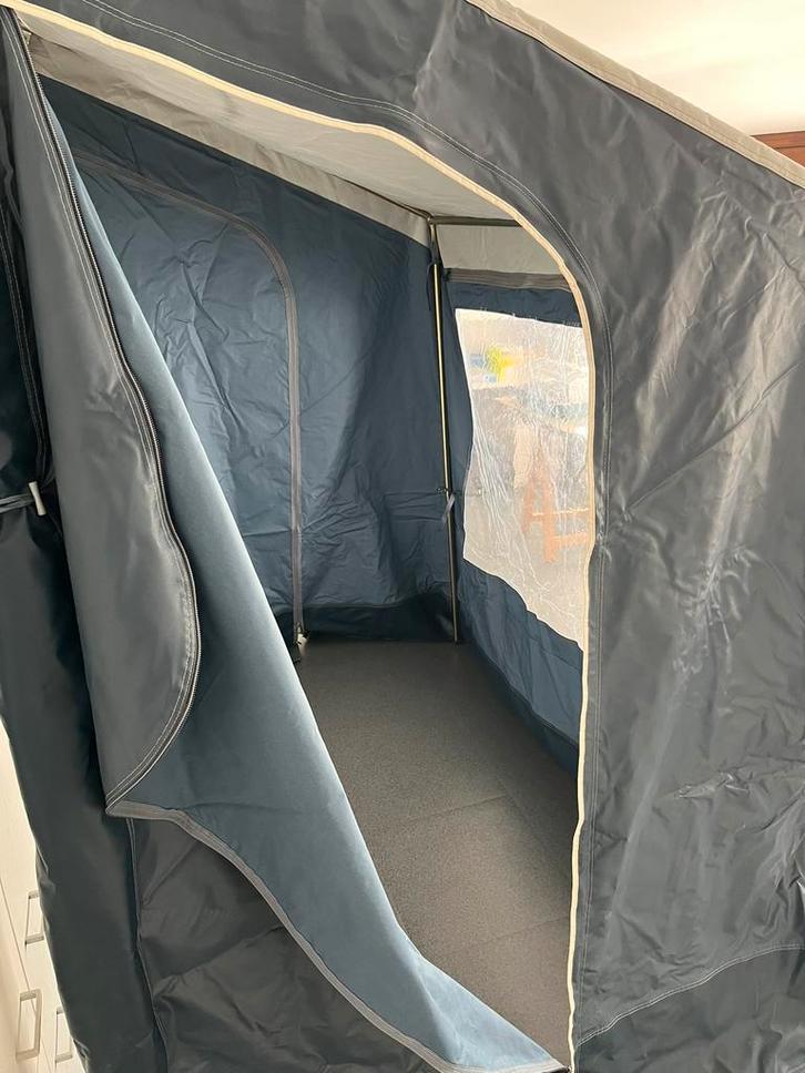 Winter voortent - Brand - (2m x 1,5m), Caravans en Kamperen, Tenten, Zo goed als nieuw, Ophalen