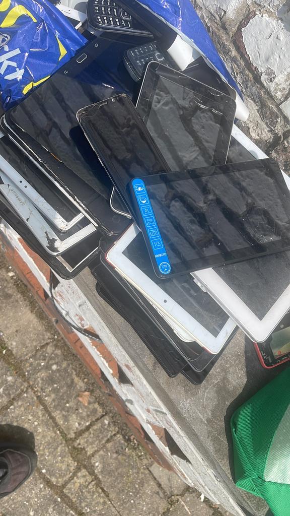 Lot téléphone tablette, Télécoms, Téléphonie mobile | Samsung, Enlèvement