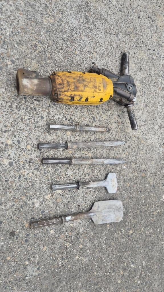 Lot de matériel de travaux publique, Bricolage & Construction, Matériel de peinture, Enlèvement