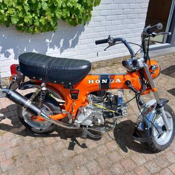 Dax 125 orange beschikbaar voor biedingen