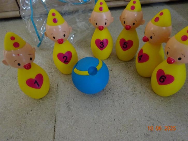 Bumba Kegelspel. Speel samen met Bumba ...., Kinderen en Baby's, Speelgoed | Educatief en Creatief, Ophalen of Verzenden