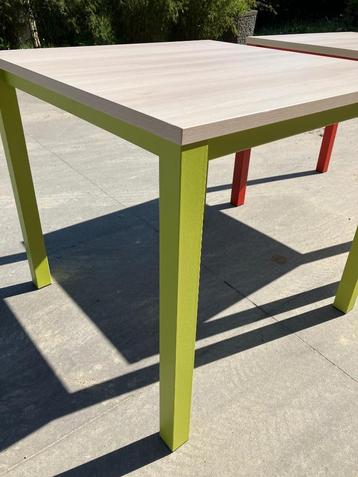 Table carrée KENT by OKA, Maison & Meubles, Tables | Tables à manger, Neuf, Quatre personnes, 50 à 100 cm, Carré