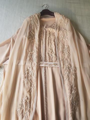 Takshita / robe marocaine  beschikbaar voor biedingen