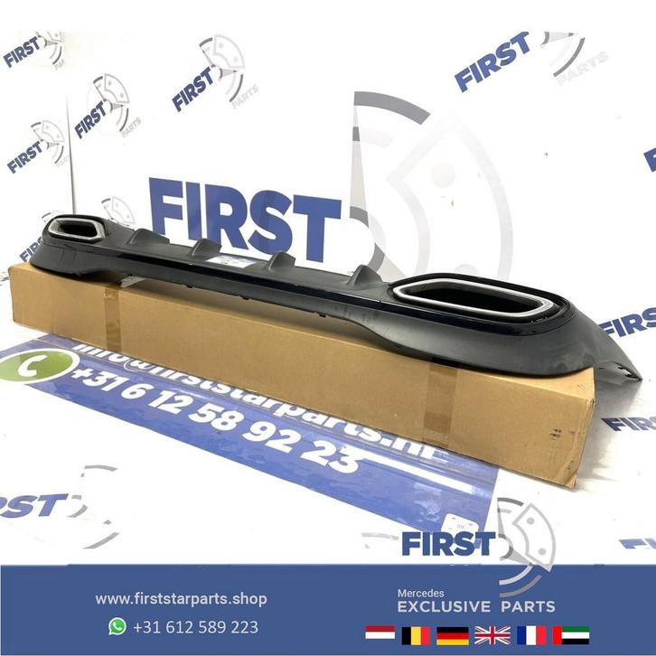 W118 CLA AMG LINE DIFFUSER + UITLAAT SIERSTUKKEN origineel M, Auto-onderdelen, Overige Auto-onderdelen, Mercedes-Benz, Gebruikt