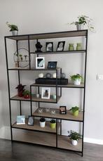 Wandkast met zwart staal, Huis en Inrichting, Kasten | Wandmeubels, Ophalen, Gebruikt