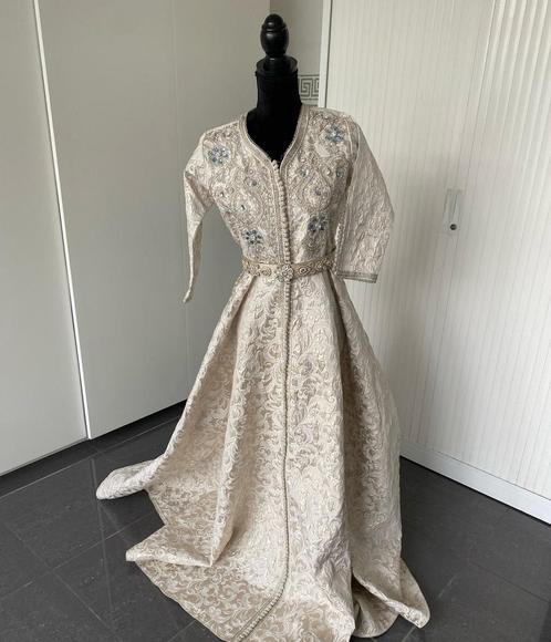WITTE BROCARD CAFTAN, Kleding | Dames, Gelegenheidskleding, Zo goed als nieuw, Ophalen of Verzenden