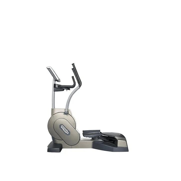 TECHNOGYM – CROSSOVER EXCITE 500 – CROSSTRAINER, Sport en Fitness, Fitnessmaterialen, Nieuw, Overige typen, Armen, Benen, Borst