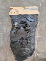 knie- en polsbeschermers XL, Ophalen, Nieuw