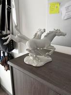 Wallendorf porseleinen beeldje, springende paarden, Antiek en Kunst, Ophalen of Verzenden