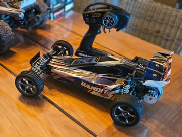 2 VOITURES RC TRAXXAS, Enlèvement, Comme neuf