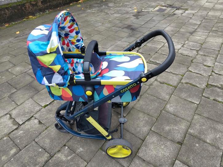 Poussette combinée Cosatto, Enfants & Bébés, Buggys, Utilisé, Autres marques, Modèle duo, Protection de pluie, Dossier réglable