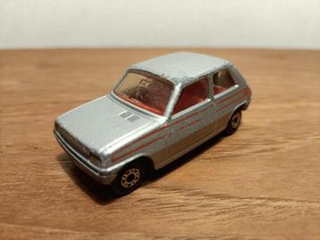 Vintage Matchbox Superfast series Nr. 21 Renault 5 TL 01. beschikbaar voor biedingen