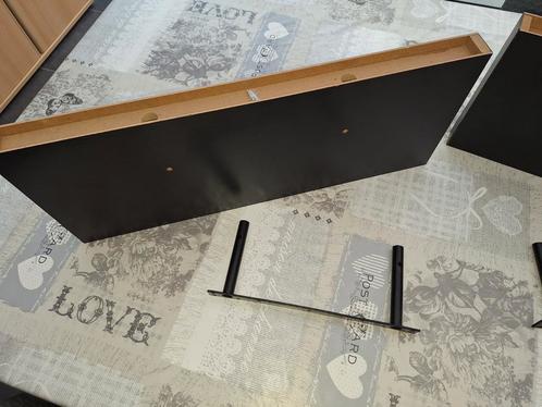2 zwevende planken , zwart , maten zie foto, Huis en Inrichting, Woonaccessoires | Wandplanken en Boekenplanken, Zo goed als nieuw