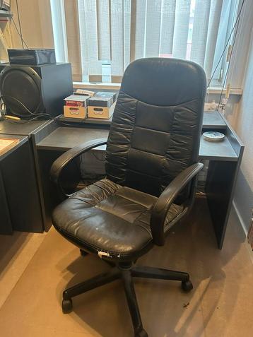 iGo bureaustoel – lederlook, verstelbaar en op wieltjes beschikbaar voor biedingen