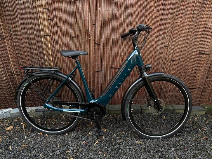 Gazelle Ultimate C8+ 2024 Smart Belt Drive 590km met factuur, Fietsen en Brommers, Elektrische fietsen, Zo goed als nieuw, Ophalen