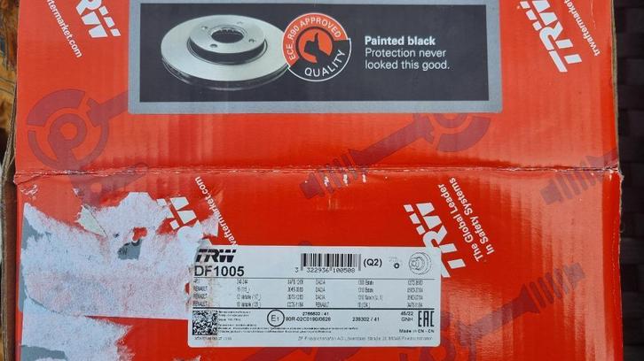 Remschijf TRW DF1005 vr Renault R4, R5 Alpine, R12 & Rodeo., Autos : Pièces & Accessoires, Freins & Transmission, Renault, Dacia