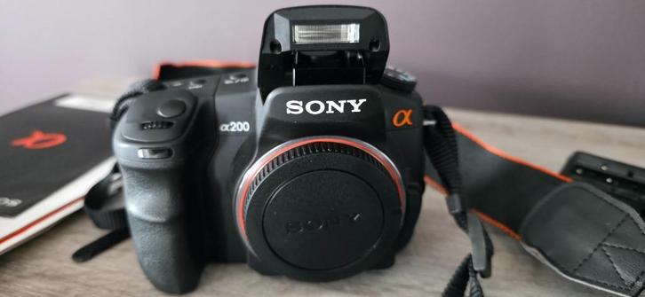 Sony A DSLR-A200K + DT 18-70mm, Audio, Tv en Foto, Fotocamera's Digitaal, Zo goed als nieuw, Spiegelreflex, Sony, Ophalen