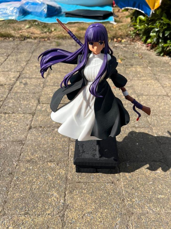 Anime beeld – Fern – 40 cm hoog (incl. sokkel), Games en Spelcomputers, Games | Overige, Nieuw, Ophalen